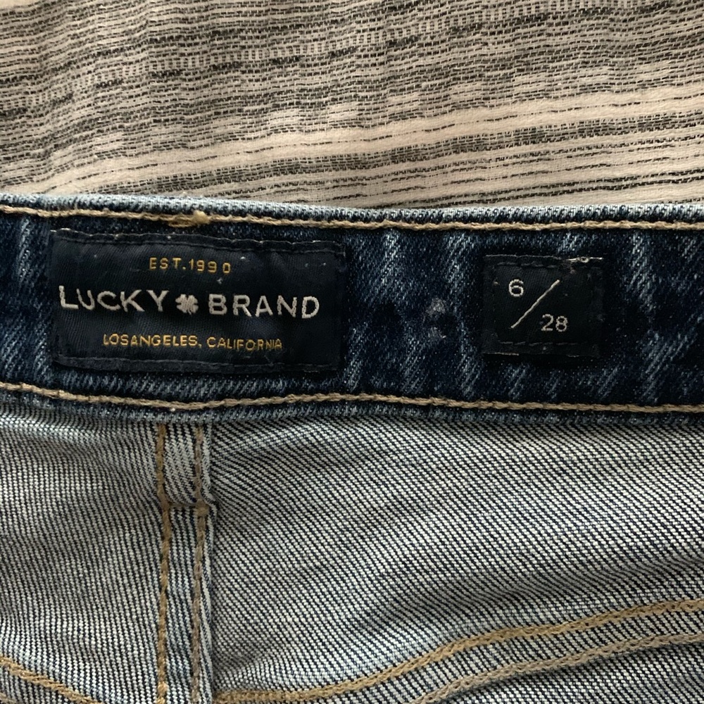 Hi Rise shorts - Picture 3 of 4